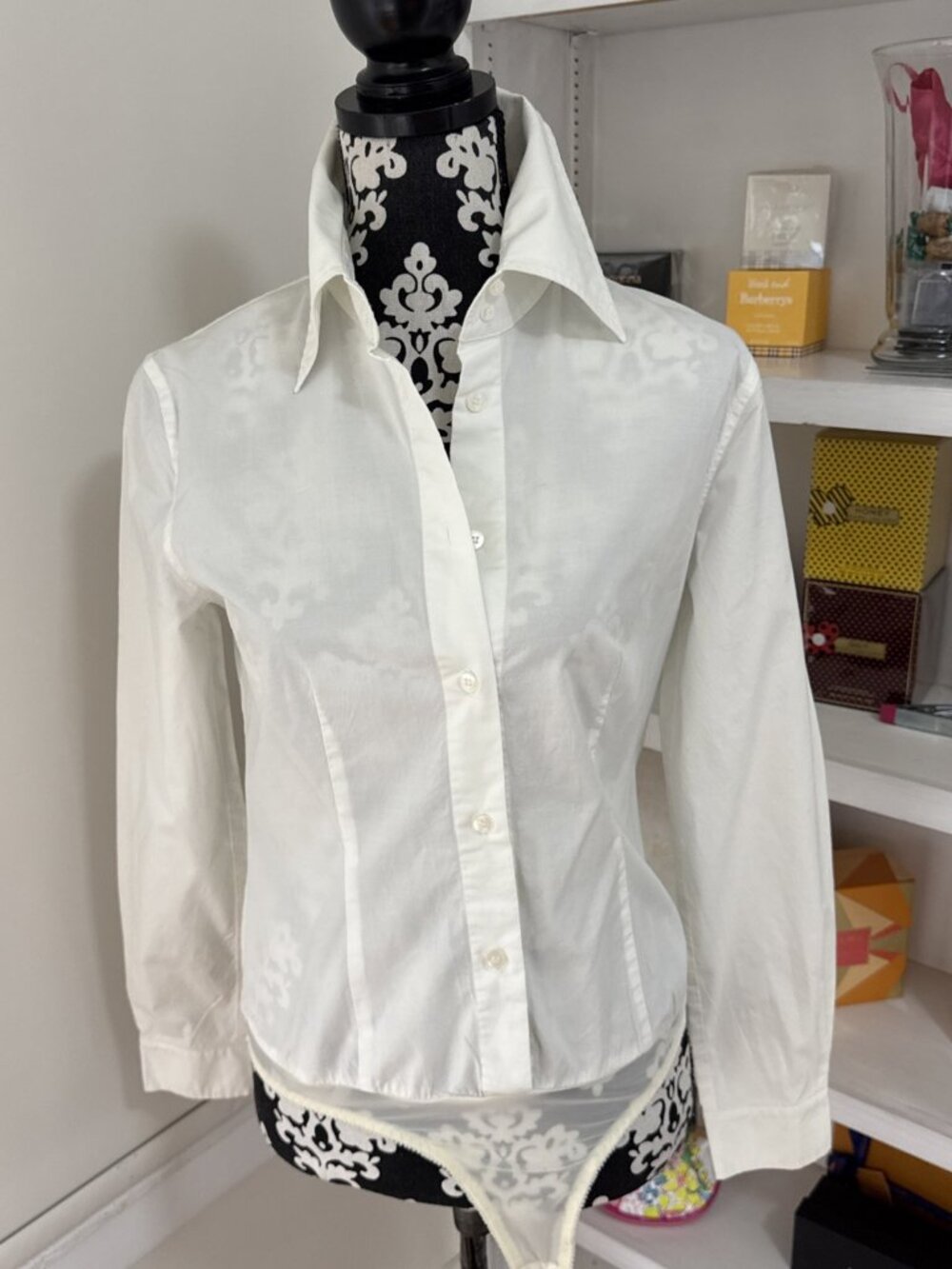 Body by Victoria S Long Sleeve White Shirt Bodysuit Button-Up Collared Polished